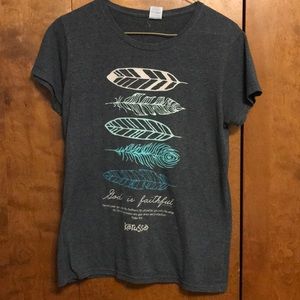 Christian T-shirt with feathers